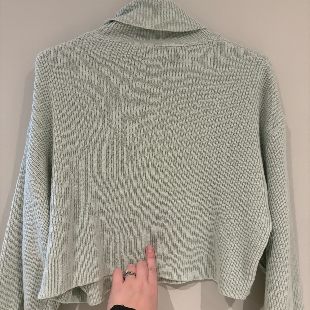 Divided Mint Ribbed Turtleneck Sweater Large - Picture 6 of 6